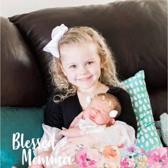 Meet your Posher, Mckenzie - Picture 1 of 1